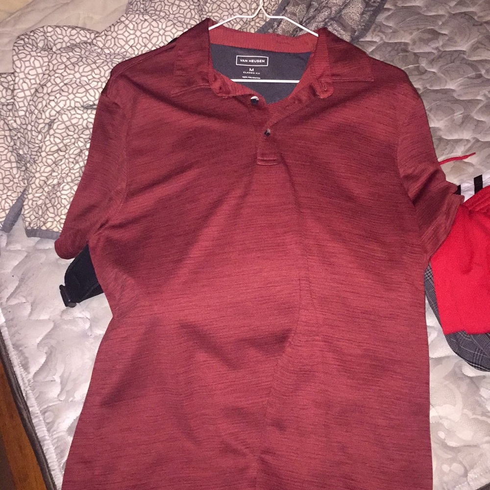 Van Heusen polo